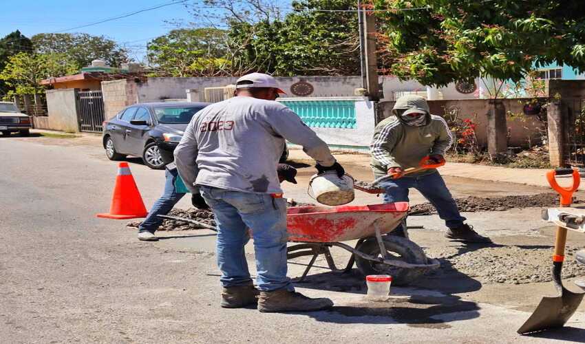 MEJORANDO NUESTRAS CALLES: BACHEO EN PUNTOS CLAVE DEL MUNICIPIO