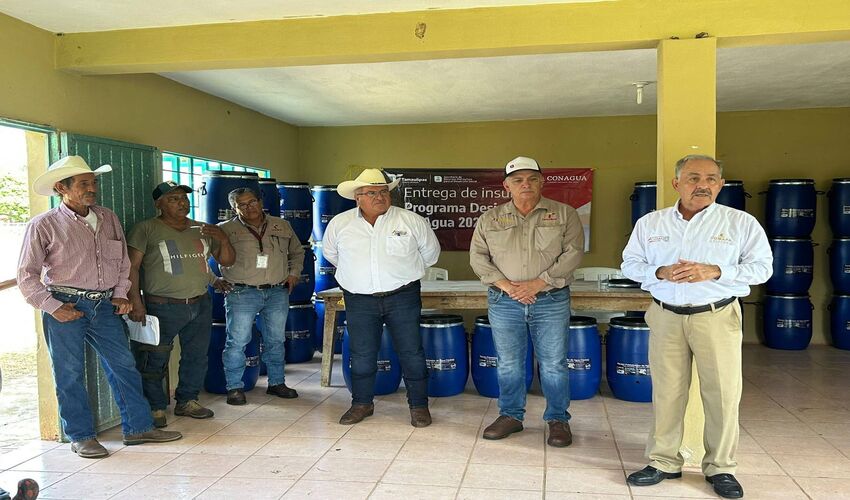 Entrega de filtros de agua en el Ejido Piedras Negras a través del Programa Desinfección de Agua 2025